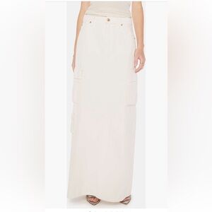MOTHER•The Fun Dip Denim Cargo Maxi Skirt
NWT•Sold out!
Sz 28=6